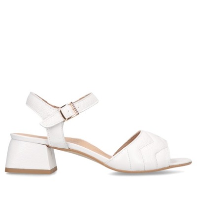 Białe sandały Clarie 39