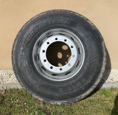 NEUMÁTICO RUEDA GOODYER 315/80R22.5 KMAX D DE ACCIONAMIENTO DAF  