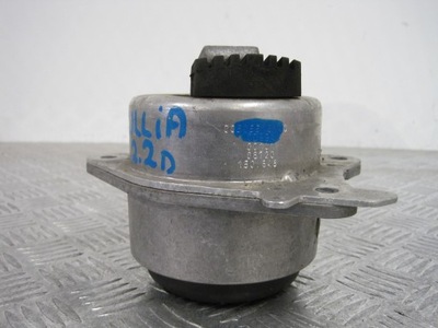 Кронштейн подушка двигуна alfa romeo giulia 00505515140 фото №1