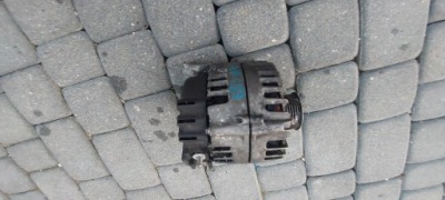 Генератор bmw e83 7802261 фото №1