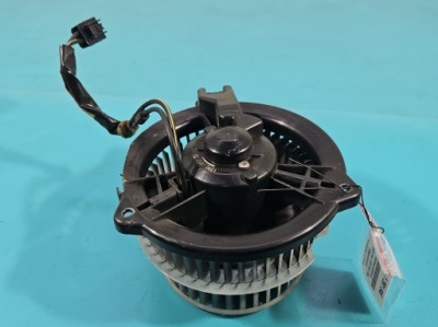Повітродувка обдув вентилятор toyota prius ii xw20 03-09 europa фото №1