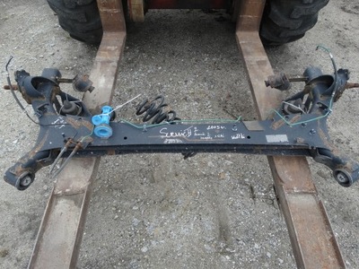 Балка подвеска oś renault scenic ii 1.5 dci фото №1