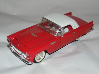 Revell- Thunderbird - skala 1/18