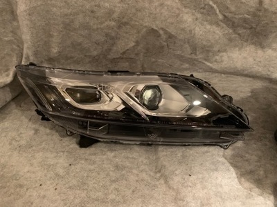 Mitsubishi eclipse cross права лампа звичайна + led фото №1