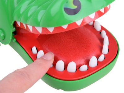 KROKODYL CHORY ZĄBEK GRA ZRĘCZNOŚCIOWA