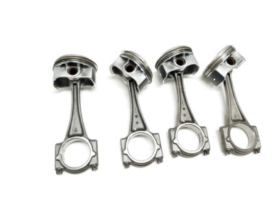 Поршень з шатун шатун mazda 2.0 skyactiv pe 083224 фото №1