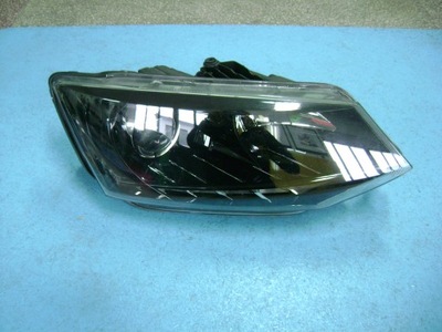 Лампа передняя правая skoda fabia 3 led фото №1