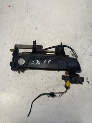 Bmw e34 ручка дверь правая передняя фото №1