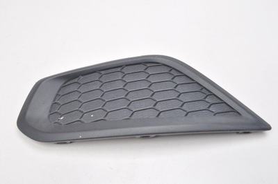 Volvo c30 заглушка протитуманної фари права 31298170 lift фото №1