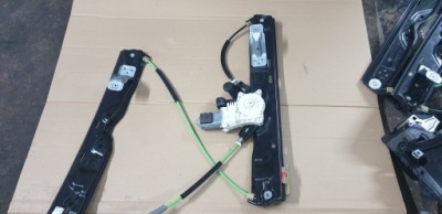 Механизм стекло правый перед jaguar f-pace фото №1