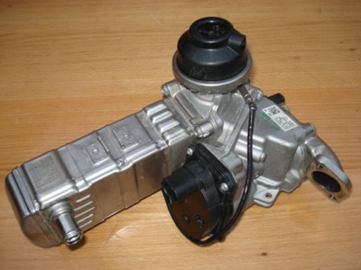 Клапан egr радіатор вихлопних газів 059131501al 059131511eg audi a7 vw фото №1