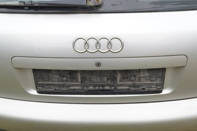 TAPAOBJETIVO TRASERA DE TAPA AUDI A3 8L RESTYLING LY7W 8D9827576  