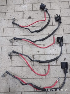 Клемма шланг аккумулятор sharan оригинальный номер 7n0971228g фото №1