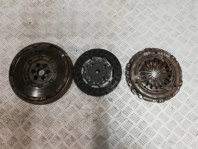 Сцепление колесо двухмассовый citroen ds3 1.2 thp фото №1