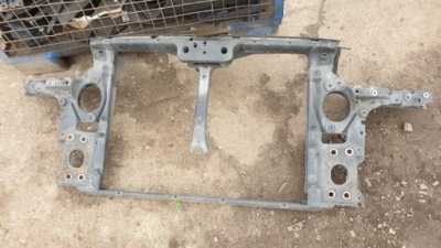 Vw touareg 7l pas передний усилитель фото №1