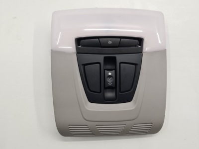 Bmw 1 f20 лампа стельовий 9288216 фото №1