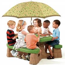 STEP2 Stół - Stolik piknikowy z parasolem