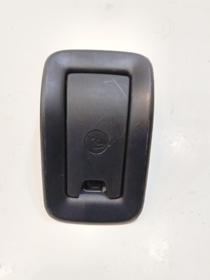 Заглушка isfoix audi a4 b9 8w0887233a фото №1