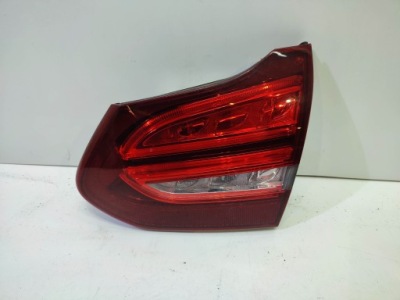 Mercedes c-klasa 205 універсал правий фара w кришці  задній фото №1