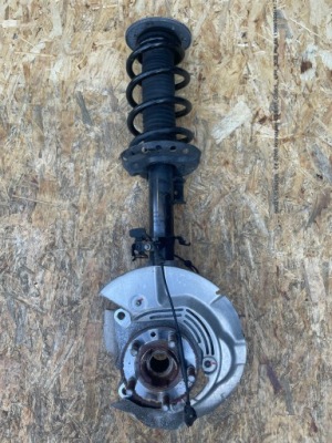 Jaguar e pace амортизационная стойка амортизатор левый фото №1