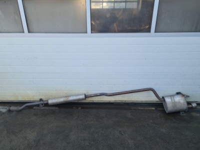 Mini cooper r56 1.6d труба вихлопна гасник 2754643 фото №1