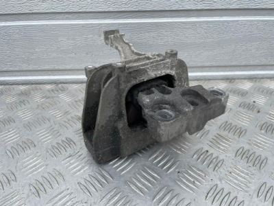 Skoda octavia iii кронштейн двигуна 1.6 tdi clh фото №1