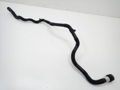 Пабтрубок  шланг трубка воды 1647666-00-e tesla model y 3d7 24r фото №1