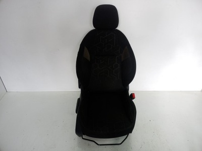 Правий сидіння пасажира peugeot 2008 фото №1