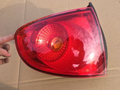 Seat altea лампа левый задняя 5p0945095d 5p0945111 фото №1