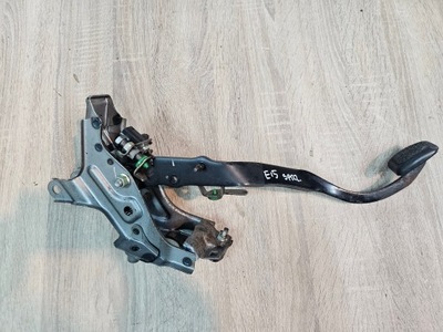 Toyota corolla e15 07-12 педаль сцепления фото №1