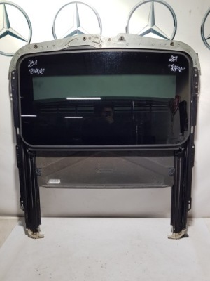 Люк mercedes w251 r-klasa 2517800029 фото №1