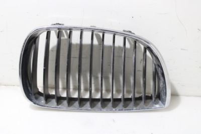 Решітка радіатора решітка радіатора права bmw 1 e87 116i 354/7 фото №1