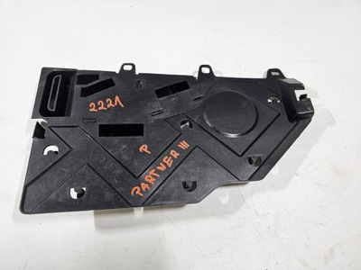 Захист панелі консолі partner berlingo iii #2221 фото №1