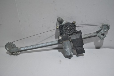 Подъемник стекло левый задняя 9 pin w168 0130821699 фото №1