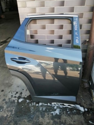 Hyundai tucson iv дверь задняя задние правое цвет yg7 фото №1