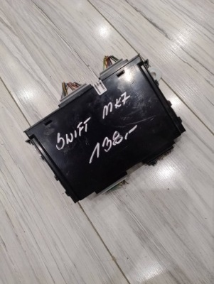 Бортовой компьютер модуль блок управления suzuki swift mk7 36780-70l01 фото №1