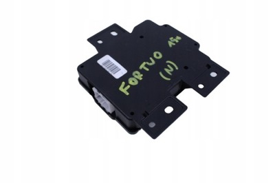 Клемма plus smart fortwo ii 15r. electric drive фото №1