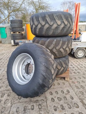 WHEEL FULL 600/55 26,5 MAKE TRELLEBORG IN KOMPLECIE FROM DISC 20.00X26,5  