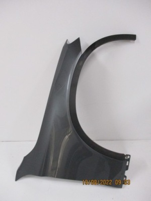 Крыло правый mercedes 253 a2538810201 фото №1