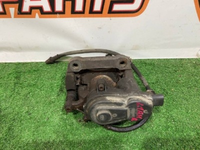 Суппорт задняя правый комплект evoque bj32-2552-aa фото №1