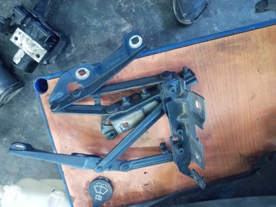 Opel insignia петлі капот комплект фото №1