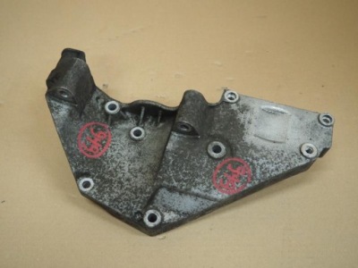 Кронштейн кронштейн генератора ford mondeo mk4 фото №1