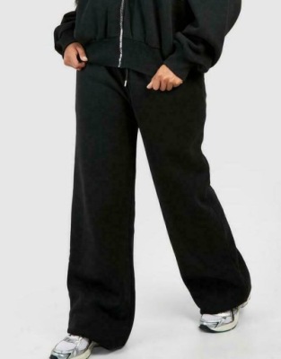 CZARNE SPODNIE DRESOWE SZEROKIE OCIEPLANE PROSTE GŁADKIE BOOHOO 50