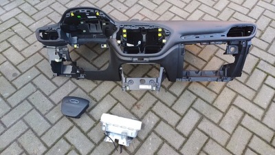 Ford fiesta mk8 приборная панель консоль оригинал фото №1