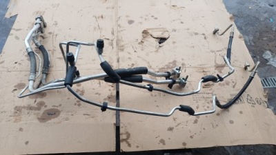 Шланг кондиционера opel insignia a 08-13 2.0cdti фото №1