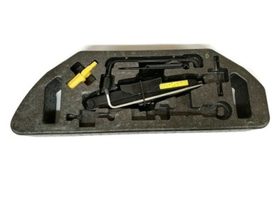 Вкладыш багажника citroen c5 iii x7 9686887180 фото №1