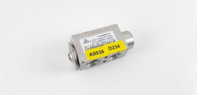 Bmw x5 f15 частини кондиціонера 9291200 фото №1