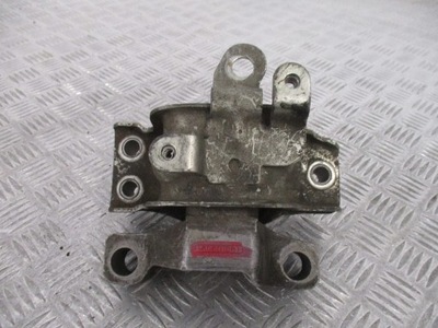 Подушка кронштейн двигуна alfa romeo 159 50501961 фото №1