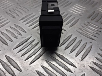 Кнопка подогрев сиденье superb i 3u0963563 фото №1