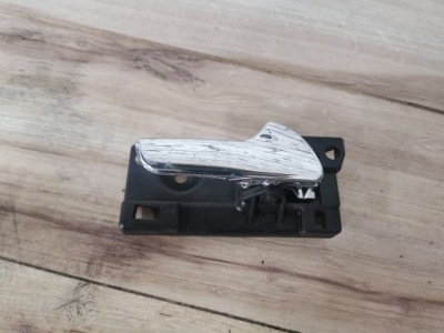 Ручка внутренняя grand cherokee wk2 lift фото №1